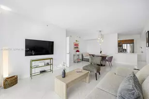325 S Biscayne Blvd, Miami, FL 33131 - Photo 15