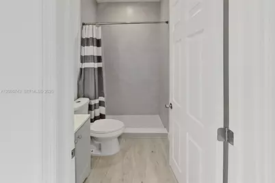 4237 SW 7th St, Miami, FL 33134 - Photo 7