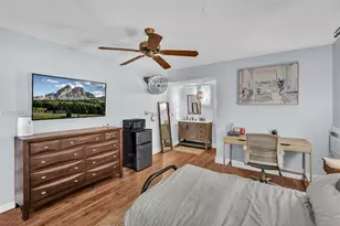 9261 NW 24th Pl, Sunrise, FL 33322 - Photo 17