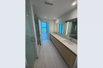 2411 Laguna Circle #1204, Miami, FL 33181 - Photo 33