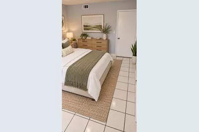 5290 W 21st Ct #304, Hialeah, FL 33016 - Photo 11