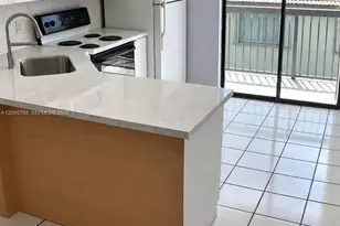 5290 W 21st Ct, Hialeah, FL 33016 - Photo 35