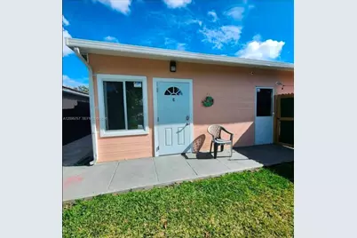550 NW 43rd Pl, Miami, FL 33126 - Photo 37
