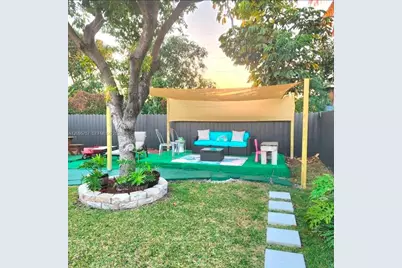 550 NW 43rd Pl, Miami, FL 33126 - Photo 47