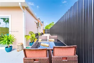 550 NW 43rd Pl, Miami, FL 33126 - Photo 21