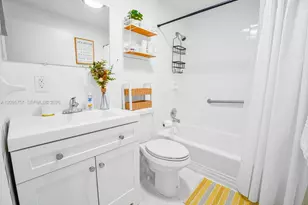 550 NW 43rd Pl, Miami, FL 33126 - Photo 35