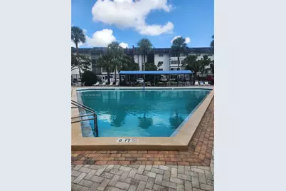 2061 NW 47th Ter #402, Lauderhill, FL 33313 - Photo 13