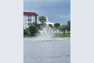 2061 NW 47th Ter #402, Lauderhill, FL 33313 - Photo 9