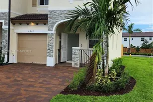 2518 SE 25th Dr, Homestead, FL 33035 - Photo 3