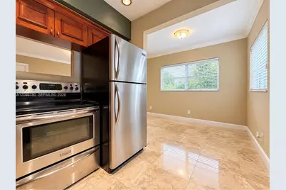 609 NE 13th Ave #203, Fort Lauderdale, FL 33304 - Photo 11