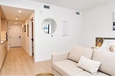 225 N Miami Avenue #2306, Miami, FL 33128 - Photo 9