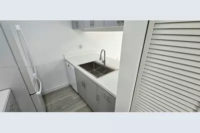 3282 NW 103rd Ter #205-A, Coral Springs, FL 33065 - Photo 9