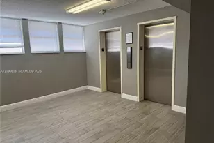 16740 NE 9th Ave, North Miami Beach, FL 33162 - Photo 17
