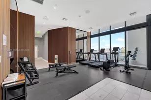 229 SW 9th St, Miami, FL 33130 - Photo 11