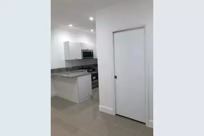 126 Mendoza Ave #3, Coral Gables, FL 33134 - Photo 5