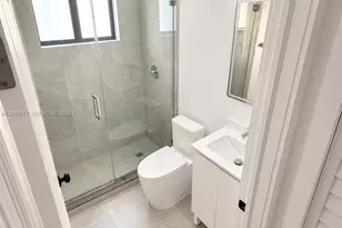 2080 NE 172nd St, North Miami Beach, FL 33162 - Photo 11