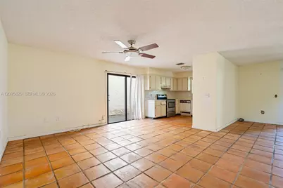 10618 SW 148th Ave Dr, Miami, FL 33196 - Photo 17