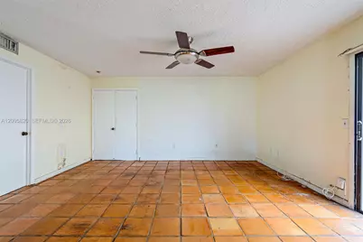 10618 SW 148th Ave Dr, Miami, FL 33196 - Photo 15