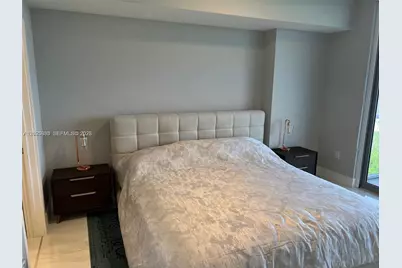 16385 Biscayne Blvd #2017, North Miami Beach, FL 33160 - Photo 7