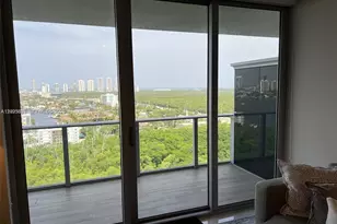 16385 Biscayne Blvd, North Miami Beach, FL 33160 - Photo 11