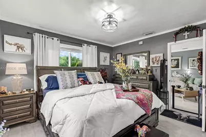 4340 W 5th Ave, Hialeah, FL 33012 - Photo 13