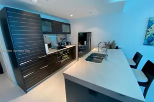 200 Biscayne Blvd Way, Miami, FL 33131 - Photo 7