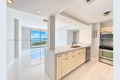 2475 Brickell Ave #1208, Miami, FL 33129 - Photo 3