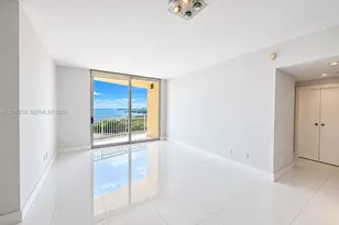 2475 Brickell Ave, Miami, FL 33129 - Photo 7