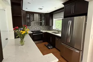 5701 SW 109th Ave, Miami, FL 33173 - Photo 3