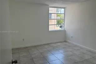 10801 SW 109th Ct, Miami, FL 33176 - Photo 13
