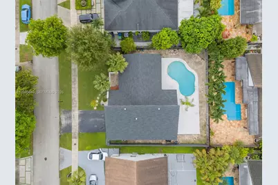 13711 SW 108th St, Miami, FL 33186 - Photo 27