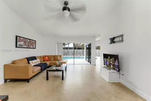 13711 SW 108th St, Miami, FL 33186 - Photo 5
