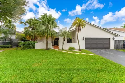 13711 SW 108th St, Miami, FL 33186 - Photo 1