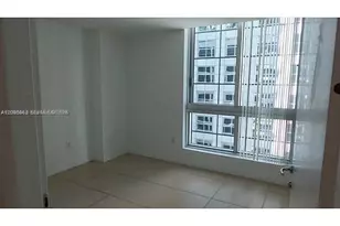 300 S Biscayne Blvd, Miami, FL 33131 - Photo 11