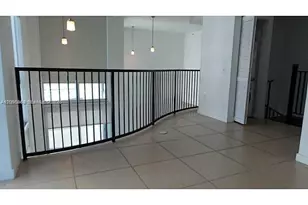 300 S Biscayne Blvd, Miami, FL 33131 - Photo 13