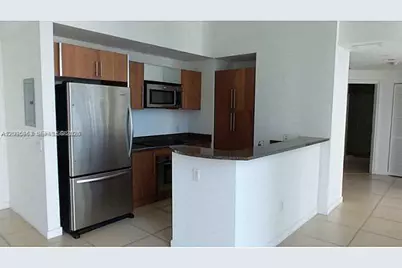 300 S Biscayne Blvd #Loft 1034, Miami, FL 33131 - Photo 5