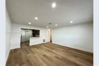 124 NW 2nd Ave #A, Hallandale Beach, FL 33009 - Photo 1