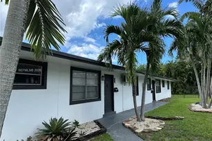 124 NW 2nd Ave, Hallandale Beach, FL 33009 - Photo 29