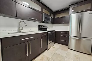 200 SE 15th Rd, Miami, FL 33129 - Photo 13