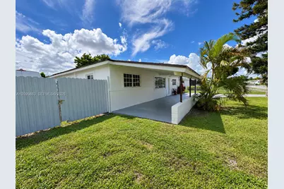710 NW 176th Ter, Miami Gardens, FL 33169 - Photo 5