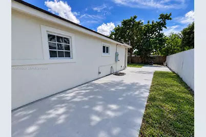 710 NW 176th Ter, Miami Gardens, FL 33169 - Photo 31