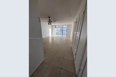 16740 NE 9th Ave #406, North Miami Beach, FL 33162 - Photo 3