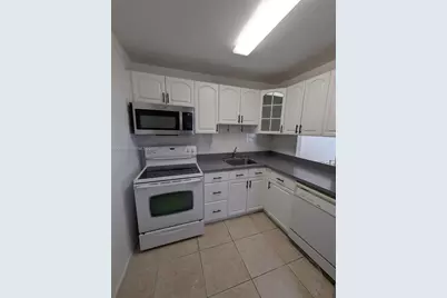 16740 NE 9th Ave #406, North Miami Beach, FL 33162 - Photo 5