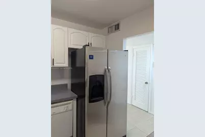 16740 NE 9th Ave #406, North Miami Beach, FL 33162 - Photo 7