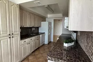 18031 Biscayne Blvd, Aventura, FL 33160 - Photo 9