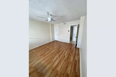 18031 Biscayne Blvd #1901, Aventura, FL 33160 - Photo 23