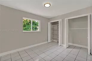 2610 SW 108th Ave, Miami, FL 33165 - Photo 11