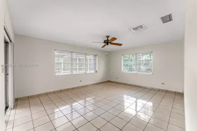 1820 SW 102nd Ave, Miami, FL 33165 - Photo 17