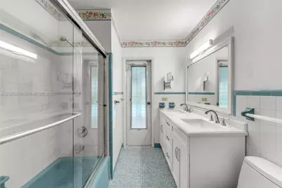 1820 SW 102nd Ave, Miami, FL 33165 - Photo 19