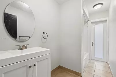 8440 Sheraton Dr, Miramar, FL 33025 - Photo 11